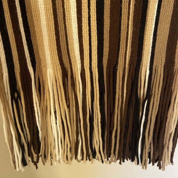 Scarf 73x10 - Picture 3 of 4